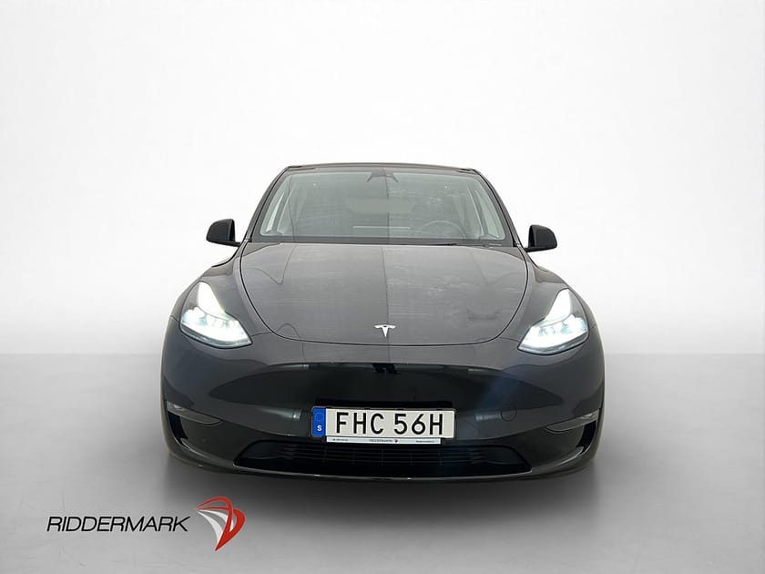Bild 3 av Tesla Model Y Long Range AWD Dragkrok Autopilot Skinn MOMS