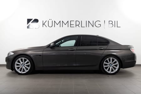 BMW 535i Sedan Steptronic 306hk Shadowline/HuD/Navi/Elstolar/HiFi/Drag