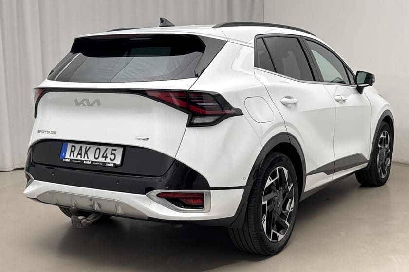 Bild 3 av Kia Sportage PHEV AWD (265hk) GT-Line H/K Vinterhjul