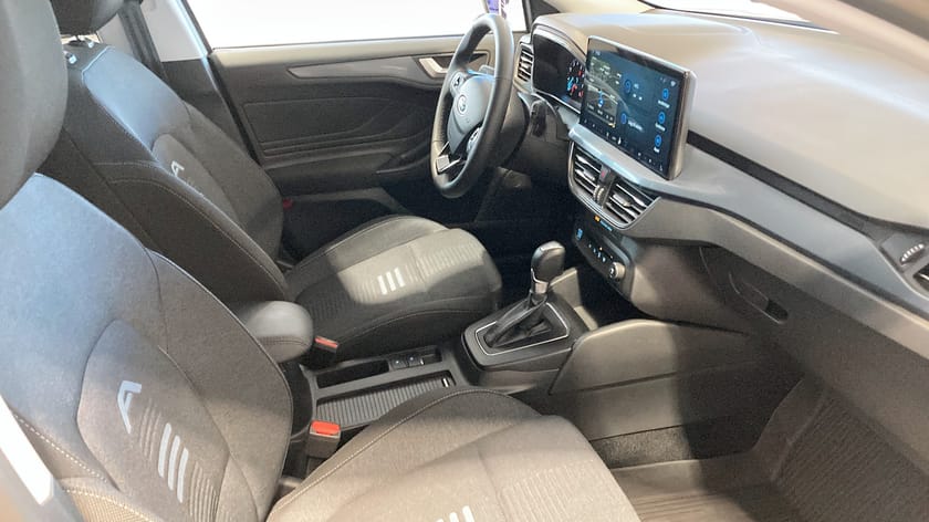 Bild 3 av Ford Focus Active Kombi 1.0 125hk Hybrid | E85 | Årsskatt endast 558kr
