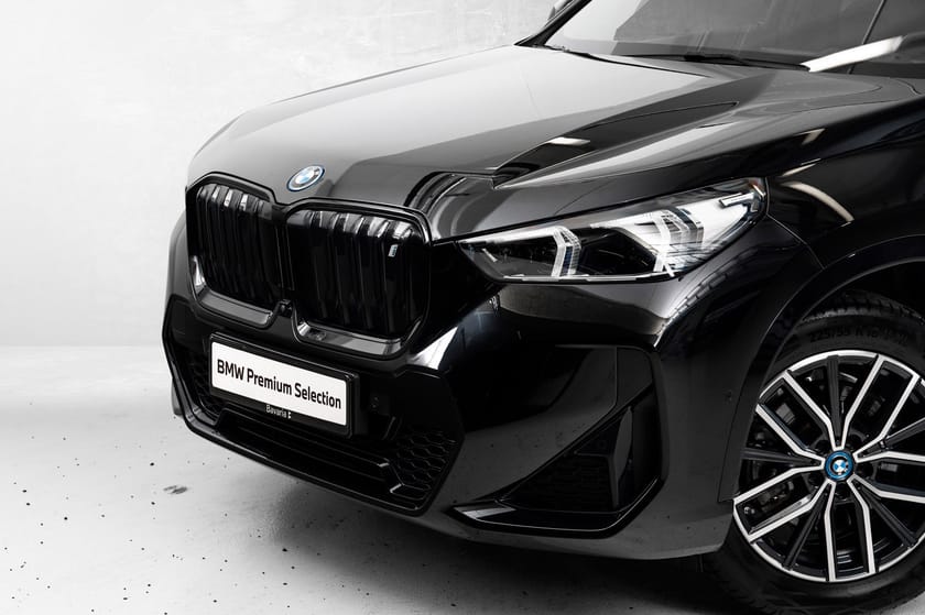 Bilde 2 av BMW iX1 xDrive30