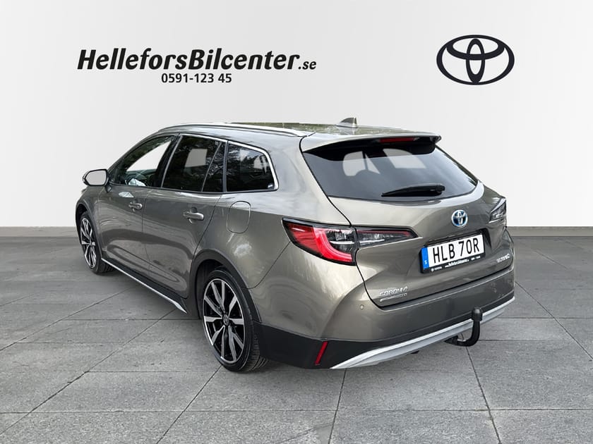 Bild 2 av Toyota Corolla TREK Hybrid 2,0 Drag Skinn Vhjul Car play