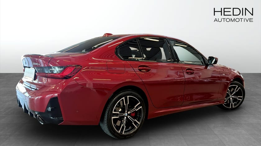 Bild 2 av BMW 330e xDrive Sedan M-Sport Pro Aktiv Farthållare Innovation Drag