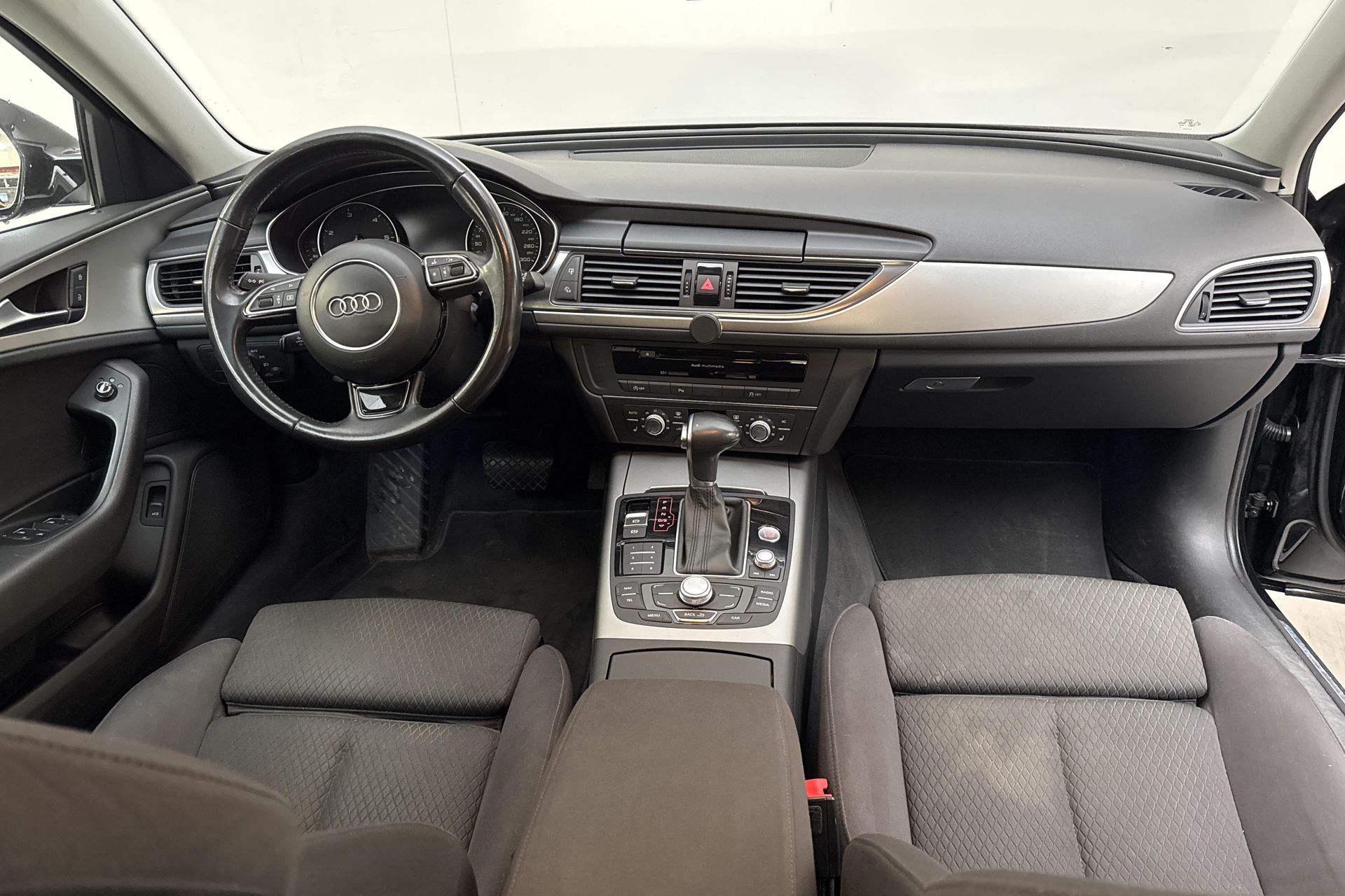 Audi A6 2.0 TDI 2014, bild 7/10