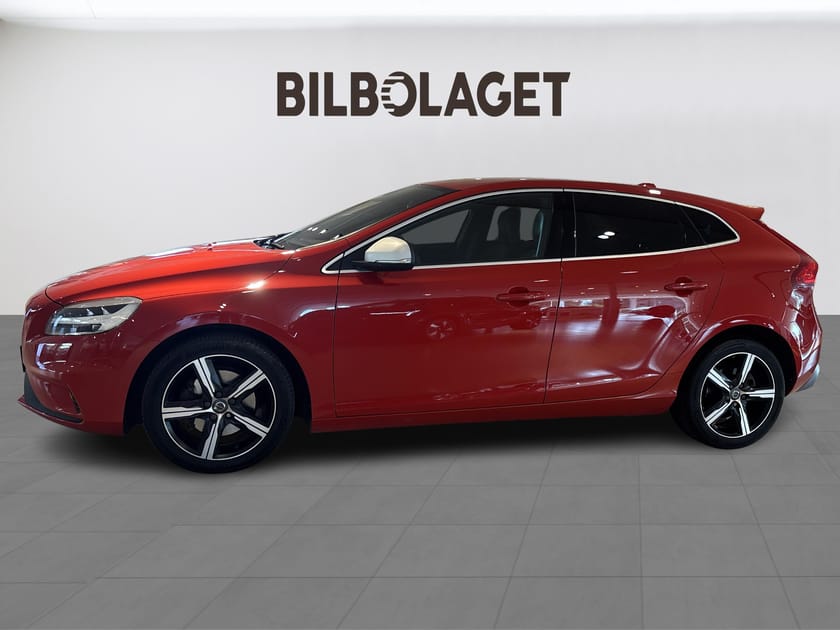 Bild 2 av Volvo V40 D3 R-Design Edt(DRAGKROK/VÄRMARE)