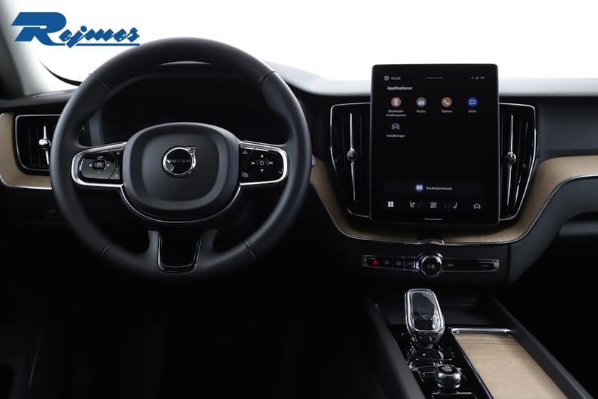 Bild 4 av Volvo XC60 T6 Plus Dark Nordic Edition