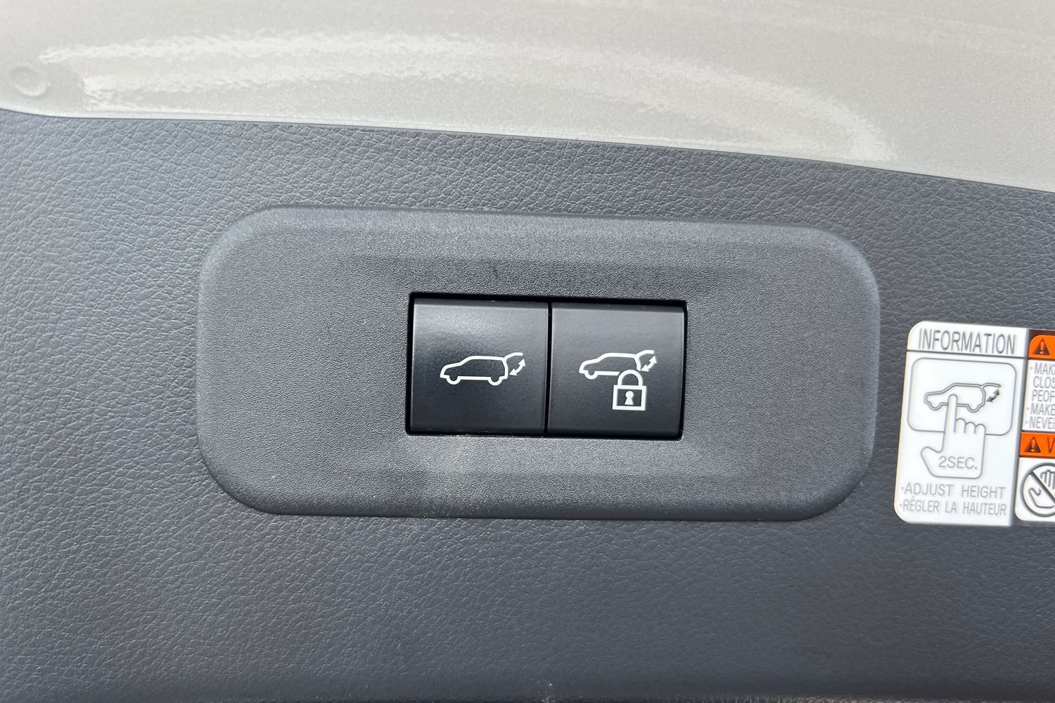 Lexus NX 450h+ E-CVT, 309hp, 2023