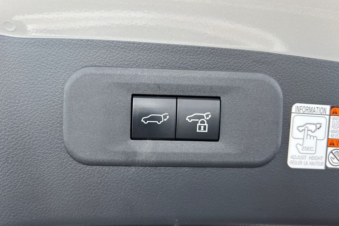 Lexus NX 450h+ E-CVT, 309hp, 2023