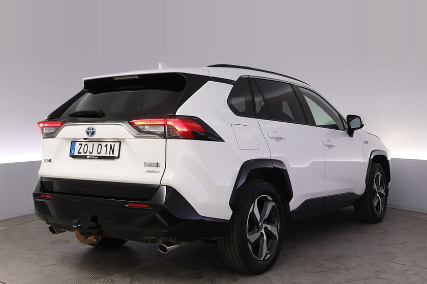 Bild 5 av Toyota RAV4 Plug-in Hybrid X-Edition Kamera BSM Drag Elstol