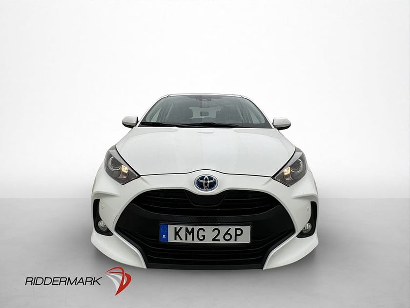 Bild 2 av Toyota Yaris Hybrid Active Kamera Farthållare 0.38l/mil