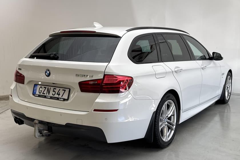 Bild 3 av BMW 530d xDrive Touring 530 Touring, F11 (258hk) M Sport H/K Pano