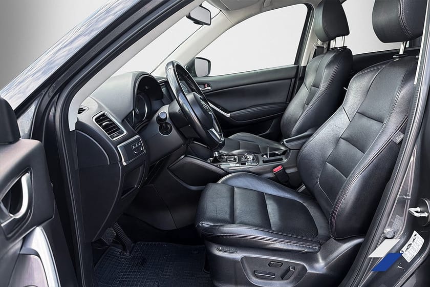 Bild 5 av Mazda CX-5 2.2 SKYACTIV-D AWD Mok/Drag/kamera