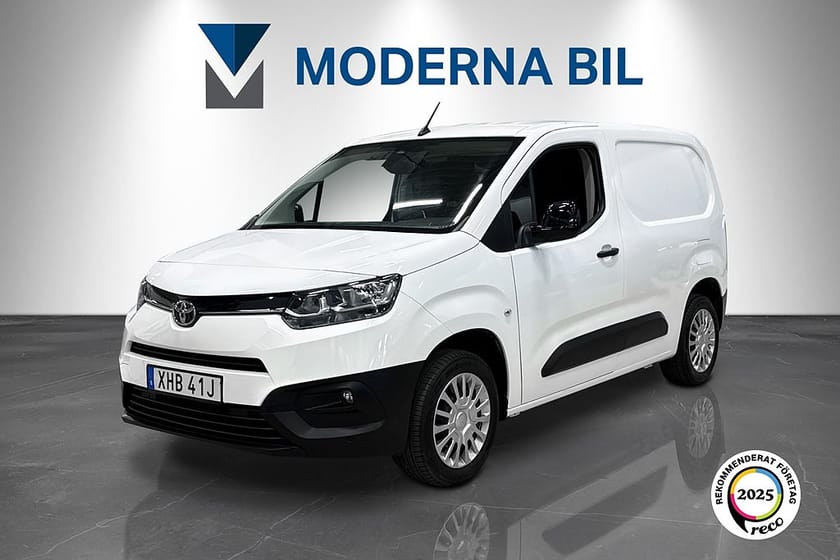 Bild 1 av Toyota ProAce City 1.2 Turbo 130hk Aut Moms 3-sits B-kamera CarPlay