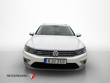 Volkswagen Passat Variant GTE 218hk Värmare Kamera Navi Dragkrok