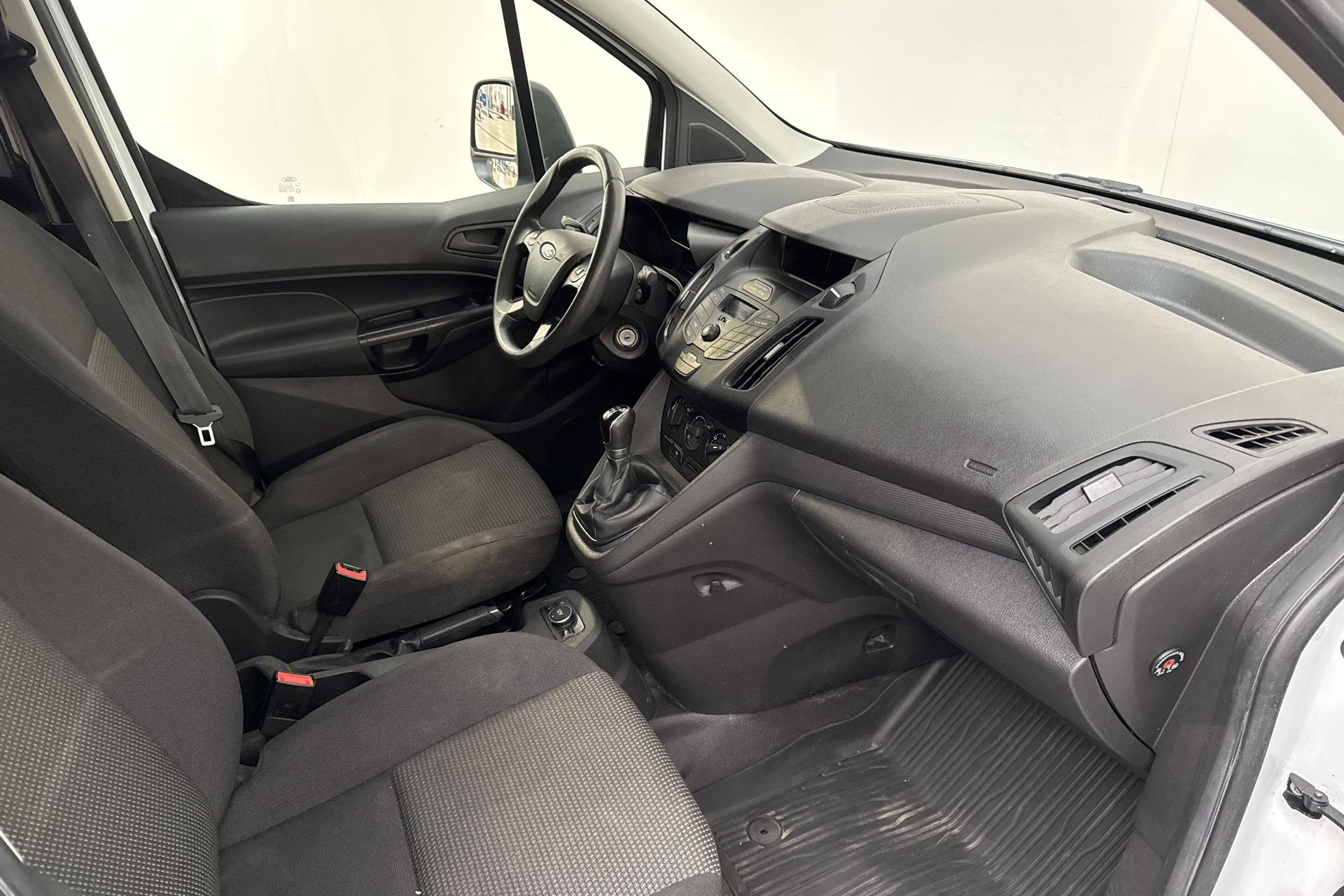 Ford Transit Connect 200 1.5 TDCi 2017, photo 7/10