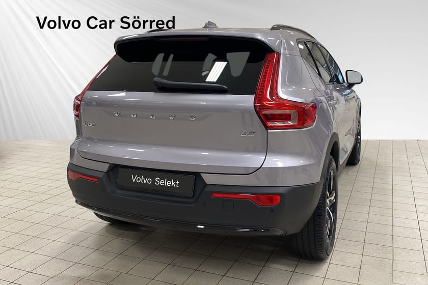 Bild 5 av Volvo XC40 B3 FWD Bensin Plus Dark