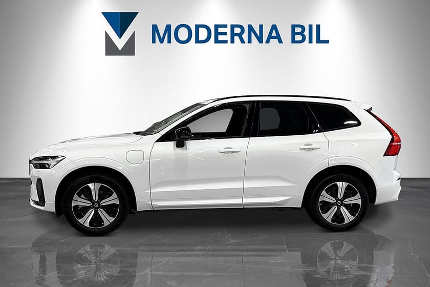 Bild 3 av Volvo XC60 Recharge T6 AWD 350hk Plus Dark Edition Moms Pano Bkam