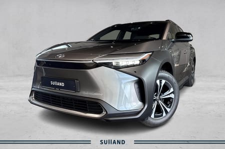 Toyota bZ4X Executive| AWD|360° kam| Lav km| Ad.LEd| Keyless