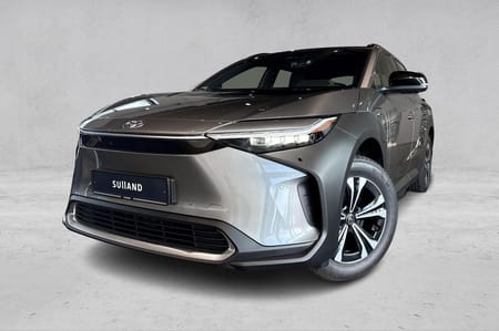 Toyota bZ4X Executive| AWD|360° kam| Lav km| Ad.LEd| Keyless
