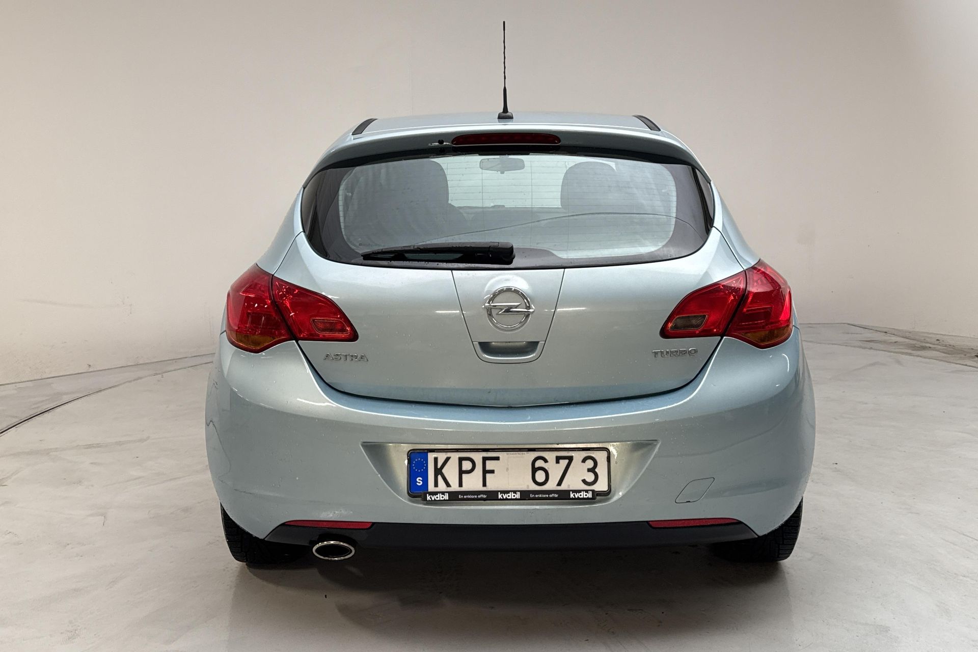 Opel Astra 1.4 Turbo 2010, bild 6/10