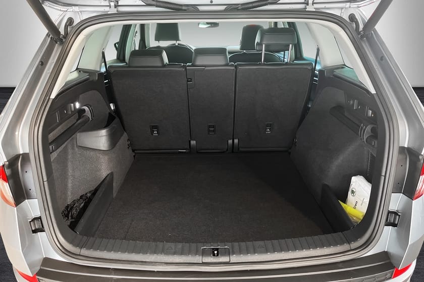 Bild 5 av Škoda Kodiaq STYLE 2,0 TSI DSG 4X4, Drag, Svart läder