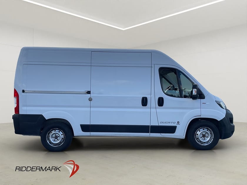 Bild 2 av Fiat Ducato Van L2H2 Ny-Kamrem Värm Drag Kamera V-Inredd Moms