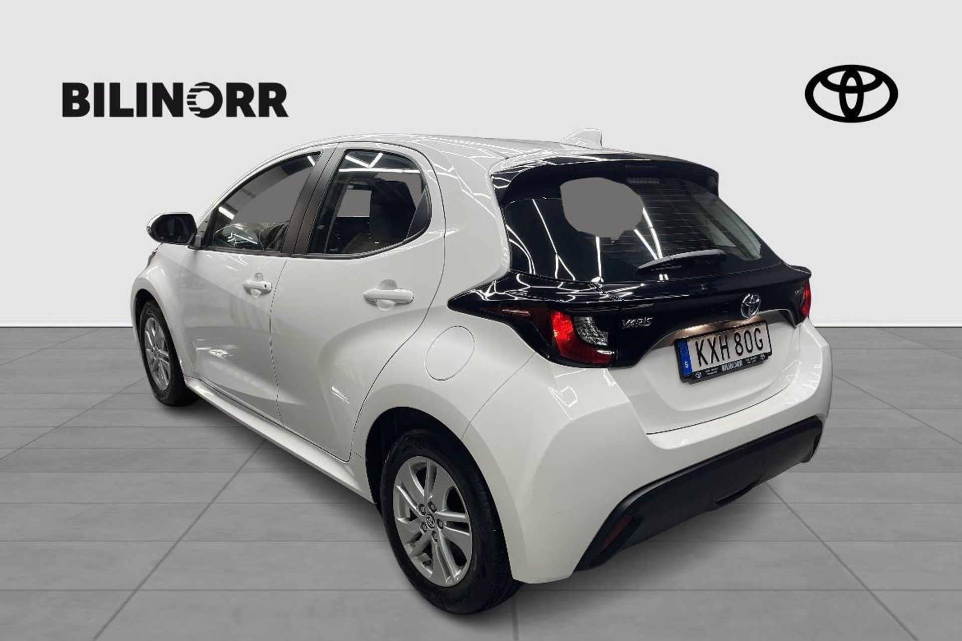 Toyota Yaris 1,5 HYBRID 5D ACTIVE CZ 2023, bild 2/10