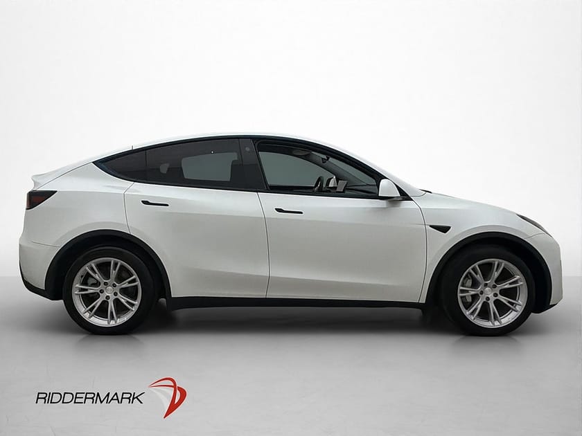 Bild 5 av Tesla Model Y Long Range AWD