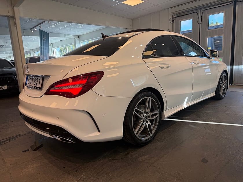 Bild 4 av Mercedes-Benz CLA 180