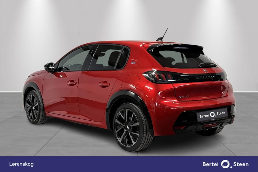 Bilde 3 av Peugeot e-208 GT 136 hk |Ad. Cruise |Ryggekamera 180°| Apple CarPlay
