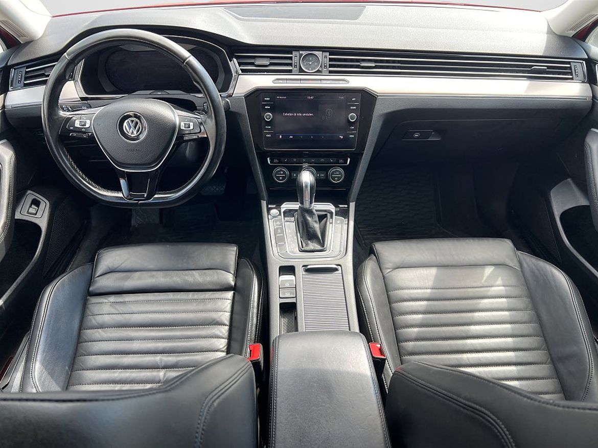 Volkswagen Passat Sportscombi, bild 11 av 18