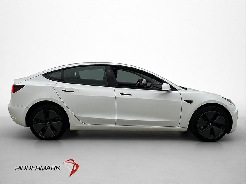 Bild 5 av Tesla Model 3 Long Range AWD Drag Autopilot En-Brukare