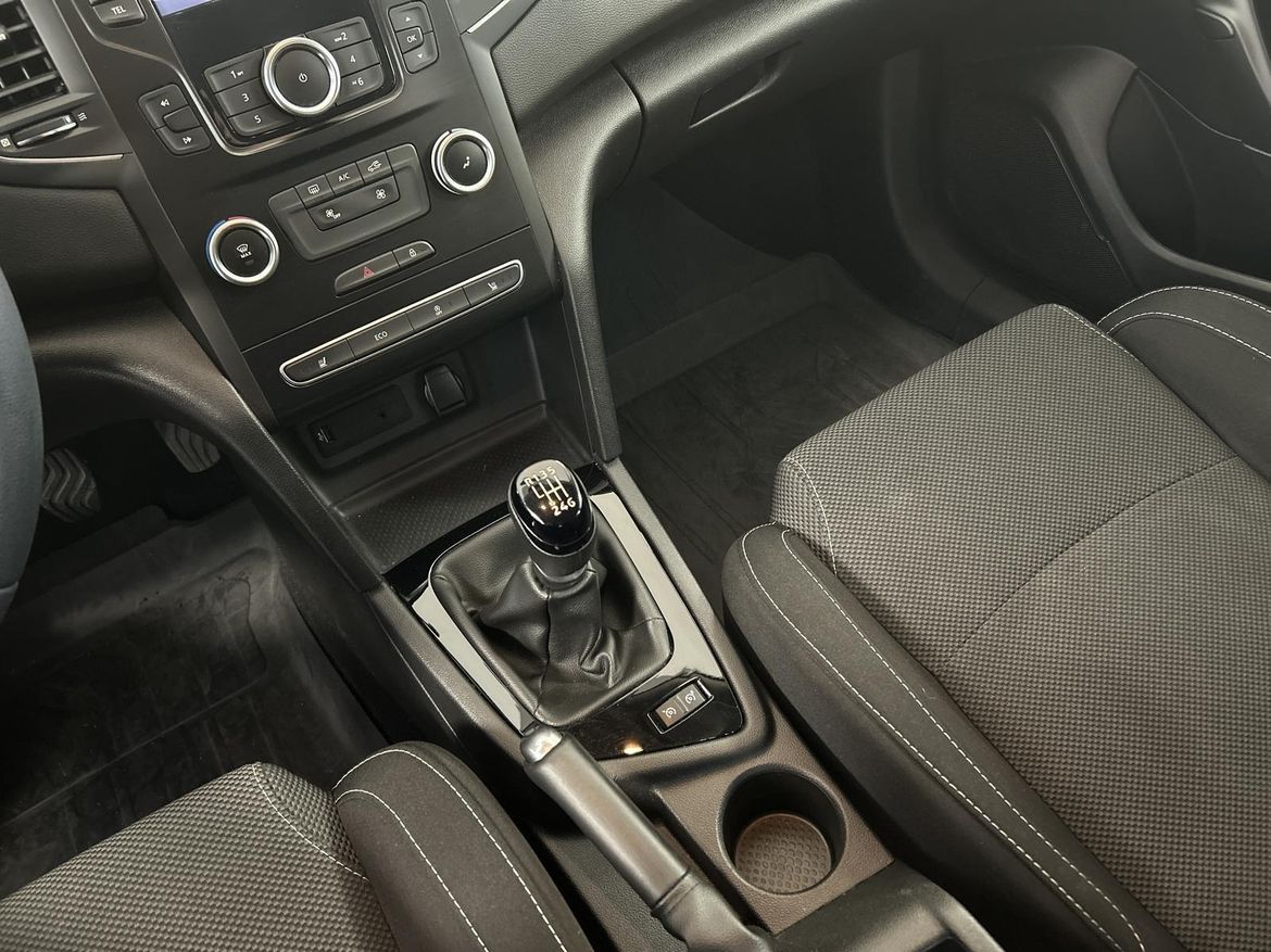 17 / 18