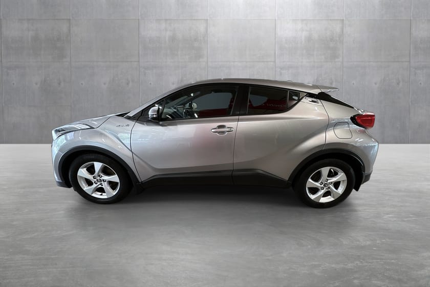 Bilde 2 av Toyota C-HR Hybrid 1.8 Bensin Automatgir (E-CVT) 2WD Active