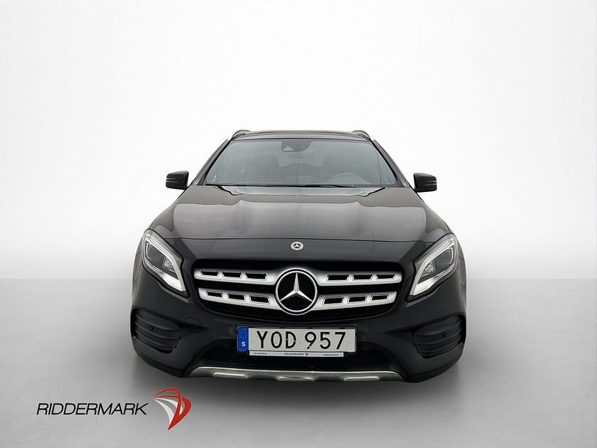 Bild 2 av Mercedes-Benz GLA 200 7G-DCT 156hk AMG Line Pano Kamera