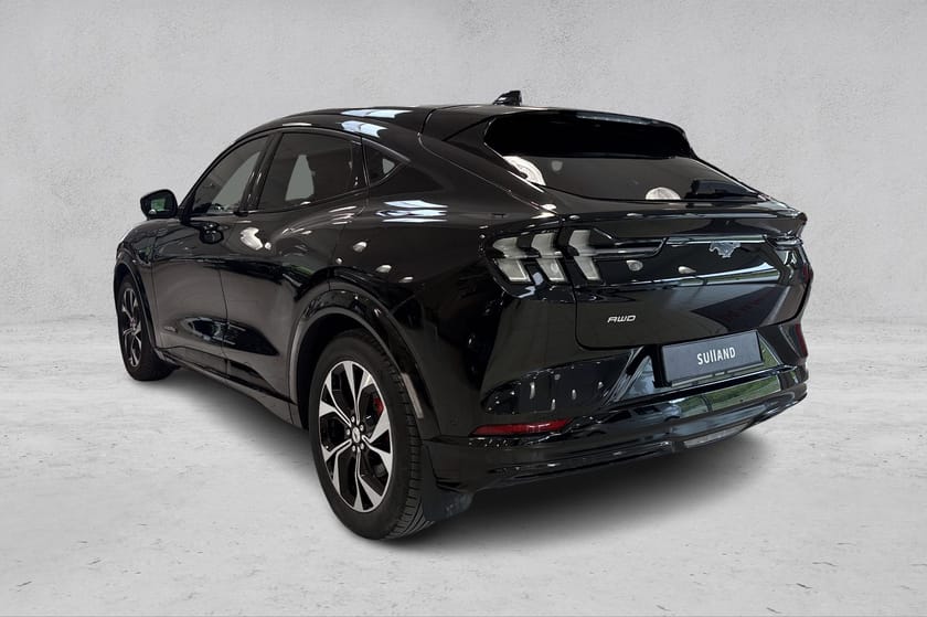 Bilde 3 av Ford Mustang Mach-E Long Range AWD I Premium I I Panorama