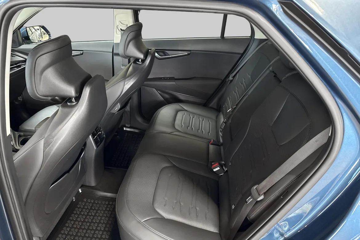 picture of a car