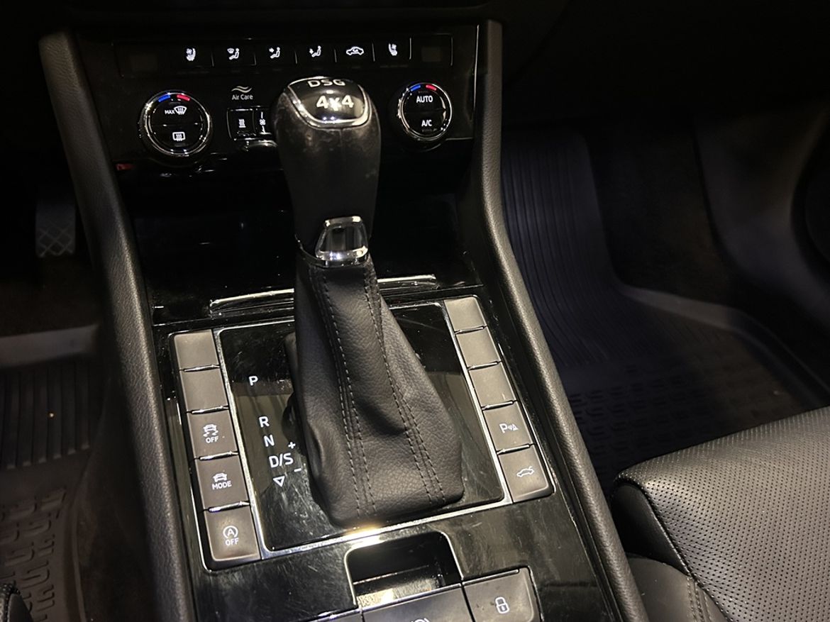 Škoda Škoda Superb Kombi — bild 14