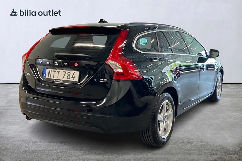 Bild 4 av Volvo V60 D2 Momentum Kamrem Bytt Dragkrok Bluetooth Rattvärme