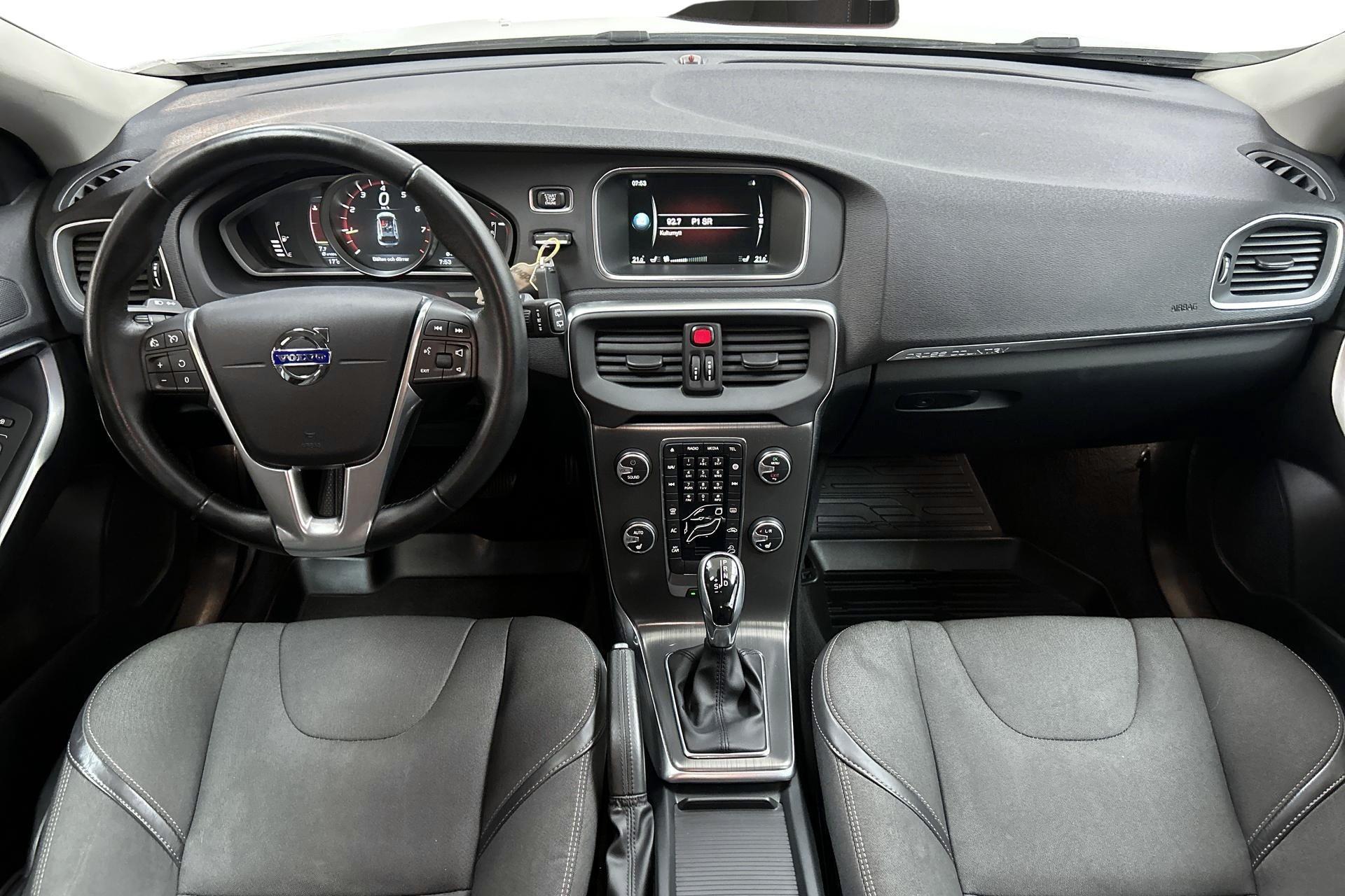 Volvo V40 Cross Country T4 AWD 2016, bild 7/10