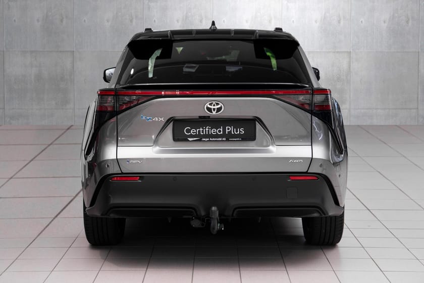 Bilde 4 av Toyota bZ4X AWD Executive Panorama Bitone