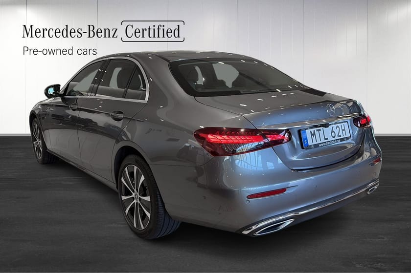 Bild 3 av Mercedes-Benz E 300 de SEDAN