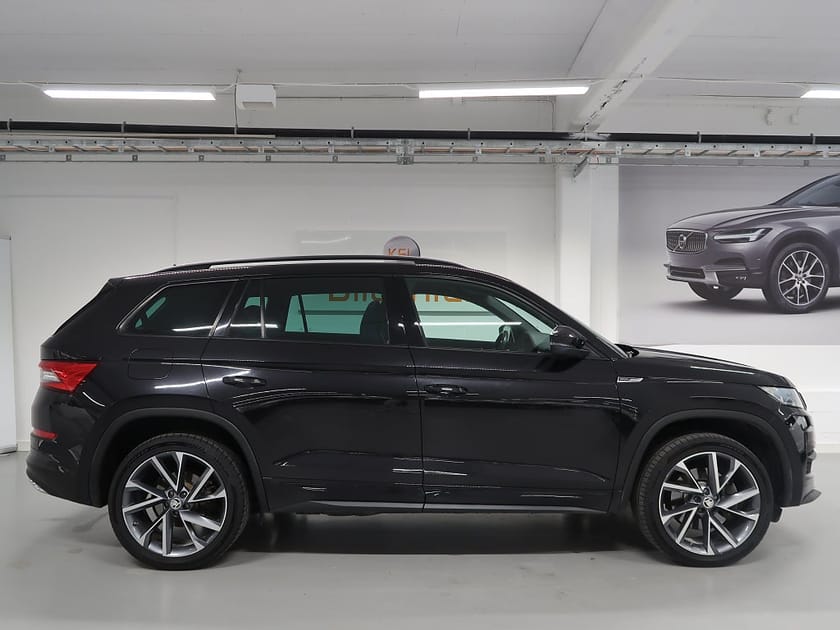 Bild 5 av Škoda Kodiaq 7-Seater Skoda 7-Sits 2.0 TSI 4x4 Sportline Aut-Pano-Drag-Värmare-Cant