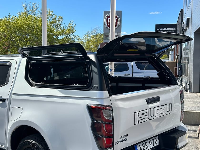 Bild 4 av Isuzu D-Max Crew Cab XRX CNG | 2 995:-/mån | Årsskatt 4 243 kr DEMO