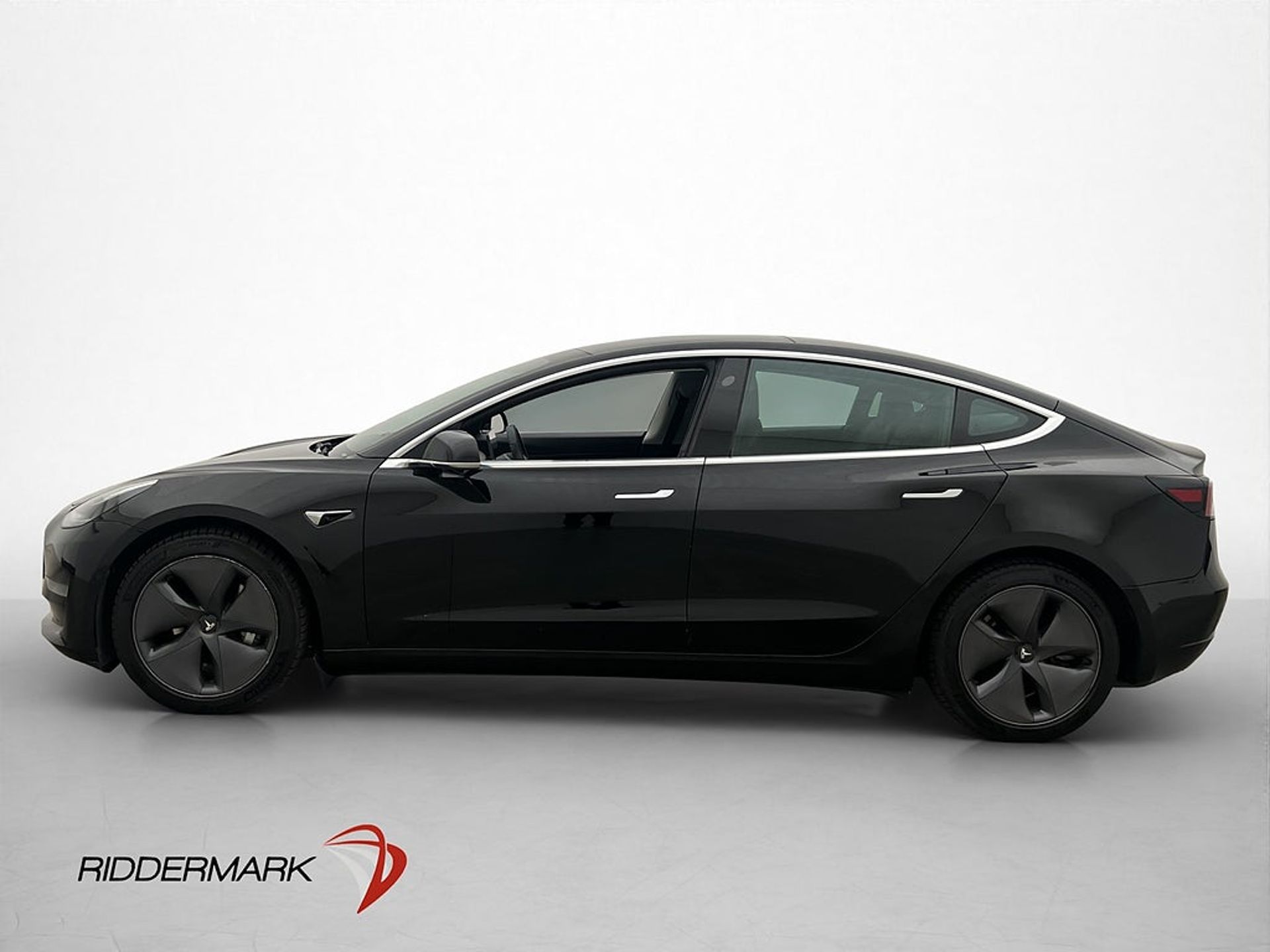 Tesla Model 3 Long Range AWD 440hk AP 2020, bild 5/10