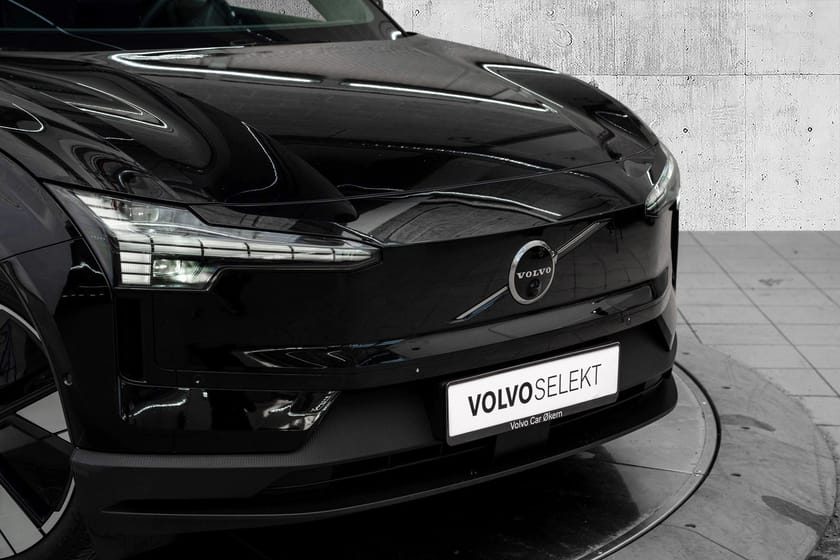 Bilde 2 av Volvo EX30 Twin Motor Performance El. Ultra 428Hk. Topputstyrt!