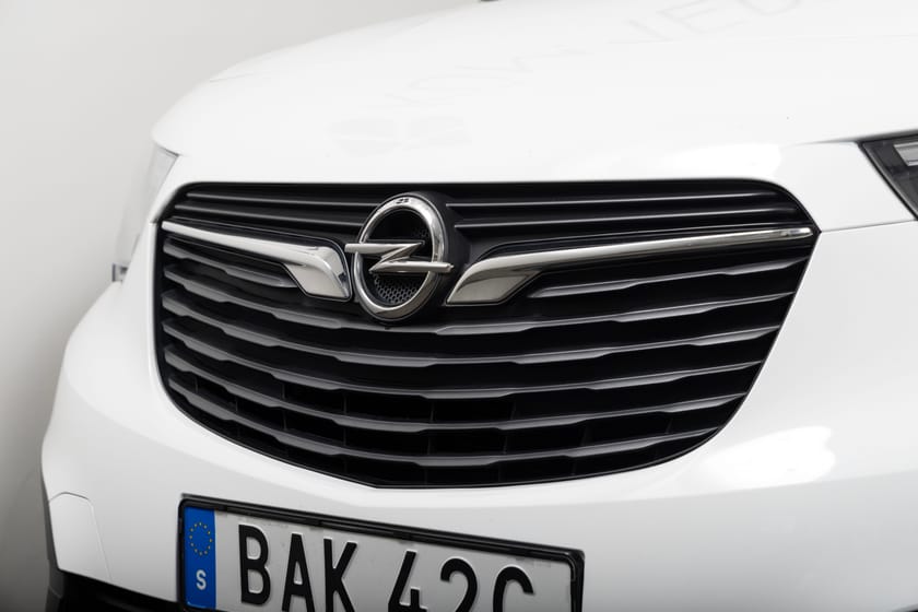 Bild 3 av Opel Combo Cargo 1.5 BlueHDi 130 EAT 131hk Leasebar/Drag/Värmare/Keyless