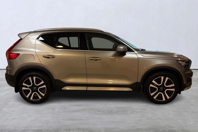 Bild 3 av Volvo XC40 Recharge T4 Inscription