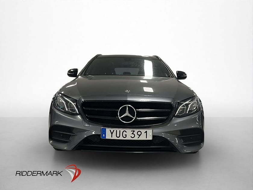Bild 2 av Mercedes-Benz E 200 T d AMG Pano Widescreen Kamera Drag Navi