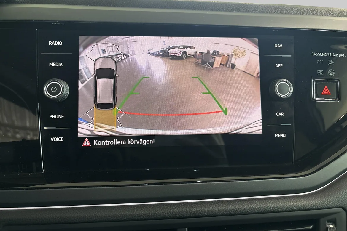 picture of a car